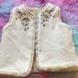 Kids Floral Embroidered Cream Vest size 24 months